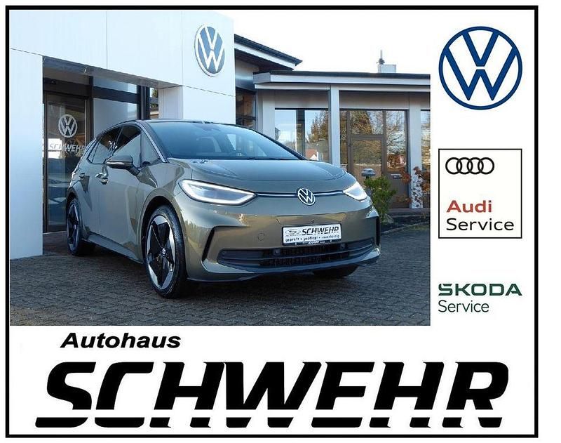 Grün Gebraucht 2023 VW ID.3 Pro Kleinwagen | 33.490 € - Bild 1/4