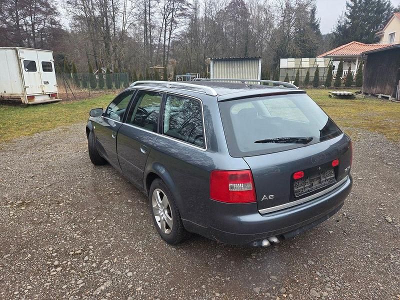 Gebraucht Audi A6 131 PS (96 kW) 2003 Grau Kombi