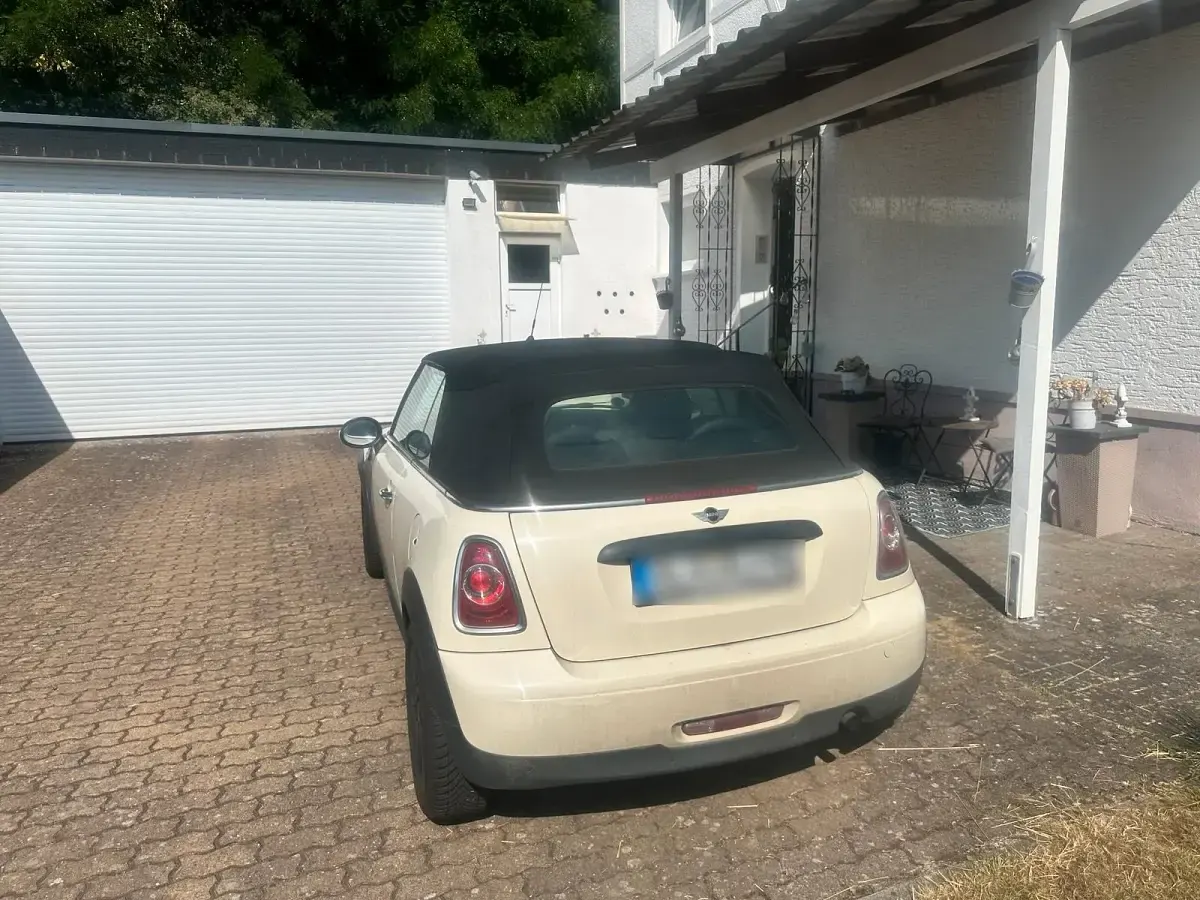 Gebraucht Mini Cooper Cabriolet 98 PS (72 kW) 2012 Beige Cabrio