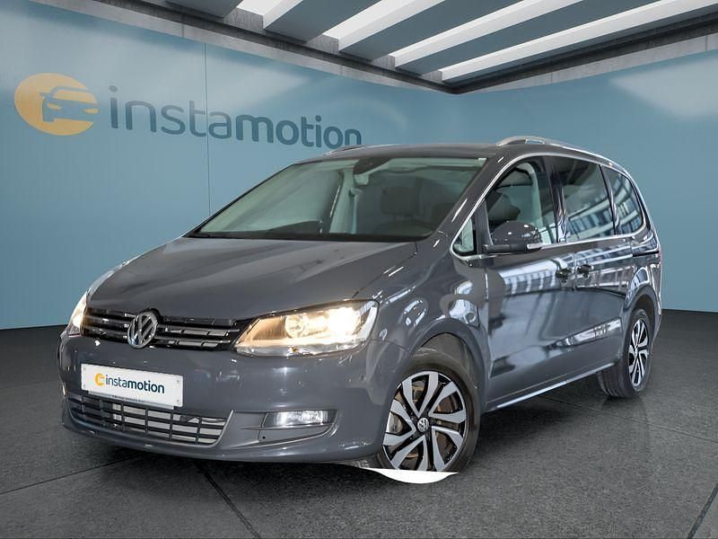 Gebraucht VW Sharan 150 PS (110 kW) 2021 Grau Van / Kleinbus