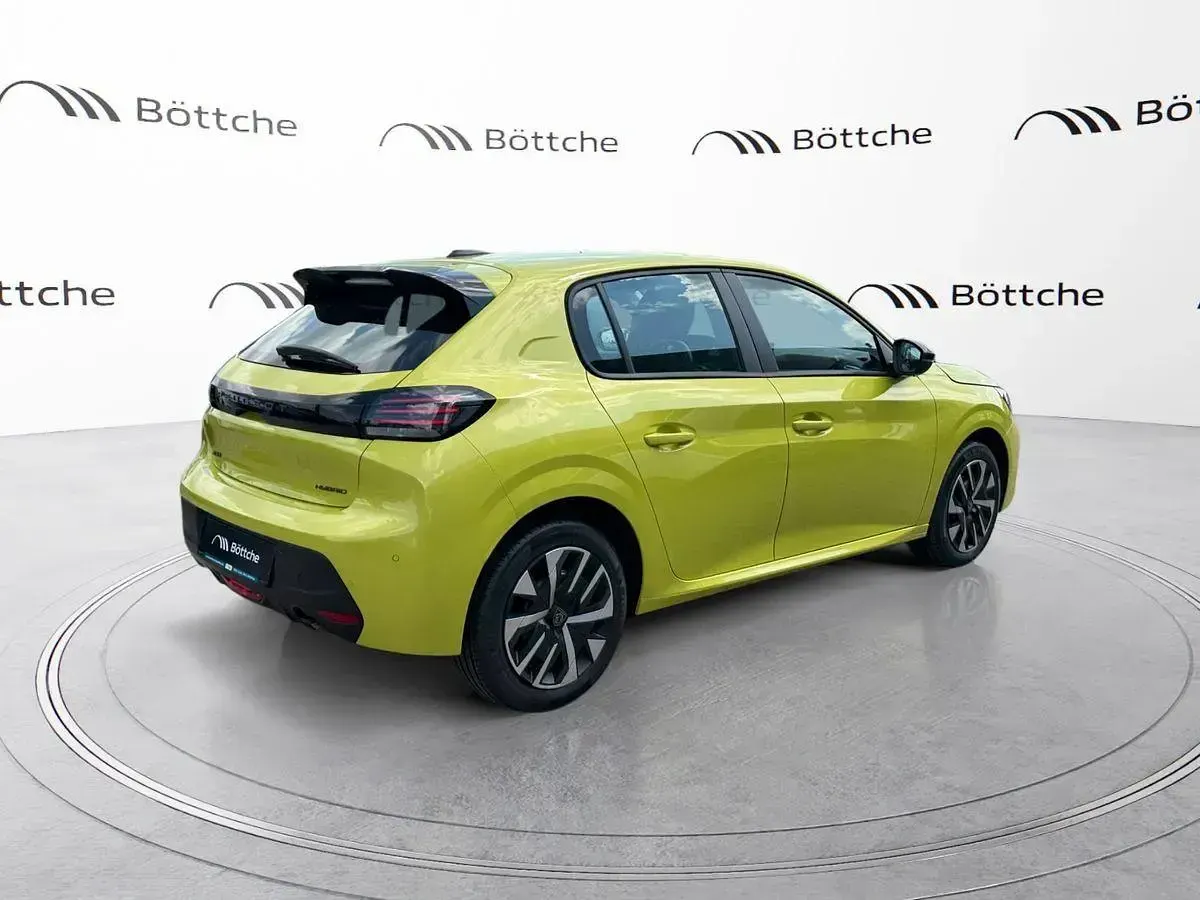 Neu Peugeot 208 Style 101 PS (74 kW) 2026 Farbe aguedagelb/typ aussenverkleidung metalliclackierung Kleinwagen