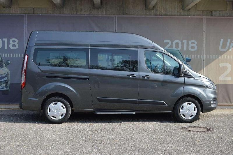 Gebraucht Ford Transit Custom Trend 131 PS (96 kW) 2019 Magneticgraumetallic Van / Kleinbus