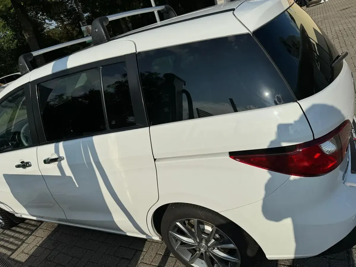 Usata Mazda 5 116 CV (85 kW) 2015 Bianco Monovolume
