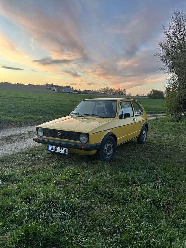 Second-hand VW Golf 53 CP (38 kW) 1982 Galben Coupe