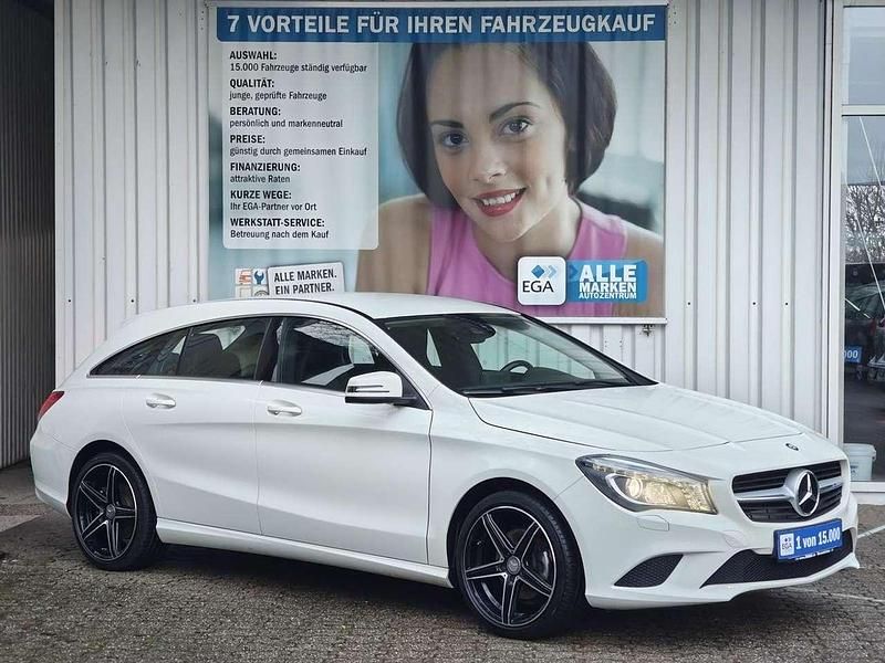 Gebraucht Mercedes CLA200 156 PS (114 kW) 2015 Calcitweiss  unilack Kombi