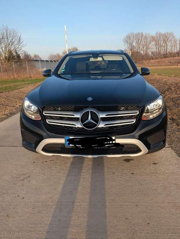 Gebraucht Mercedes GLC220 170 PS (125 kW) 2016 Schwarz SUV