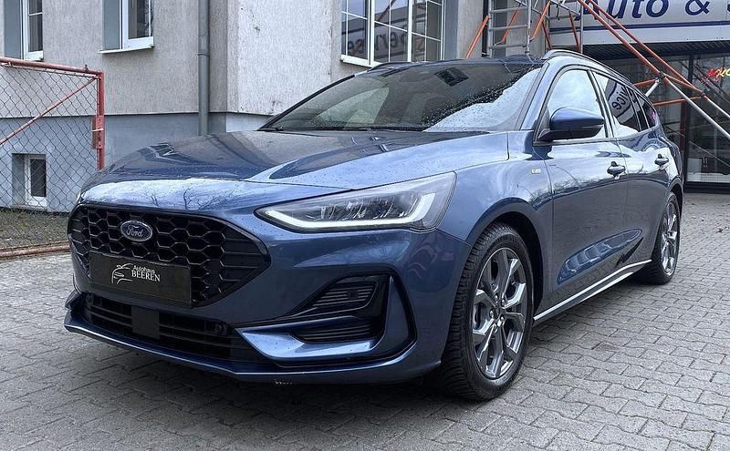 Gebraucht Ford Focus ST-Line 155 PS (114 kW) 2024 Blau Limousine