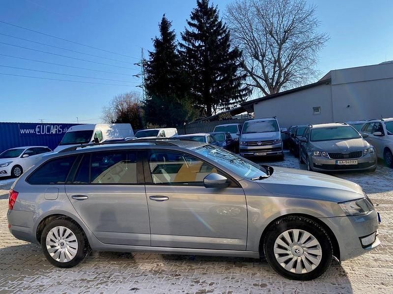 Gebraucht Skoda Octavia Ambition 110 PS (80 kW) 2016 Kleinwagen