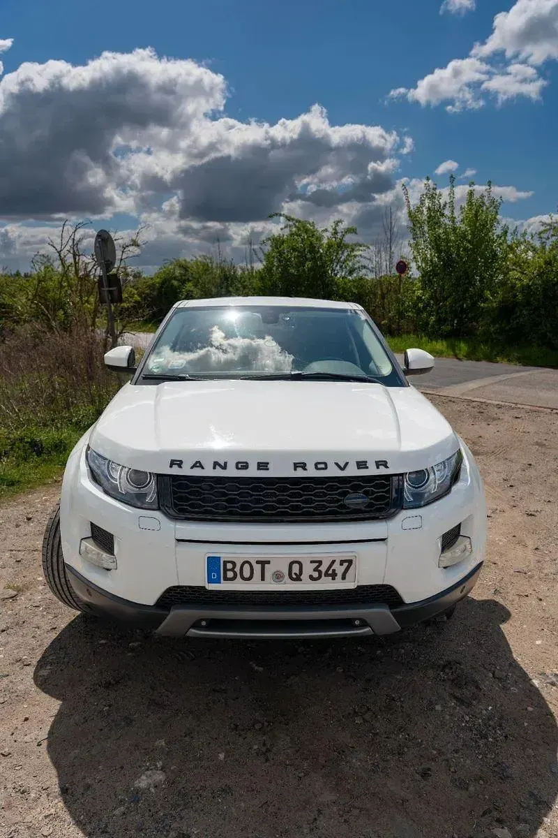 Used Land Rover Range Rover evoque Dynamic 190 HP (139 kW) 2014 White SUV
