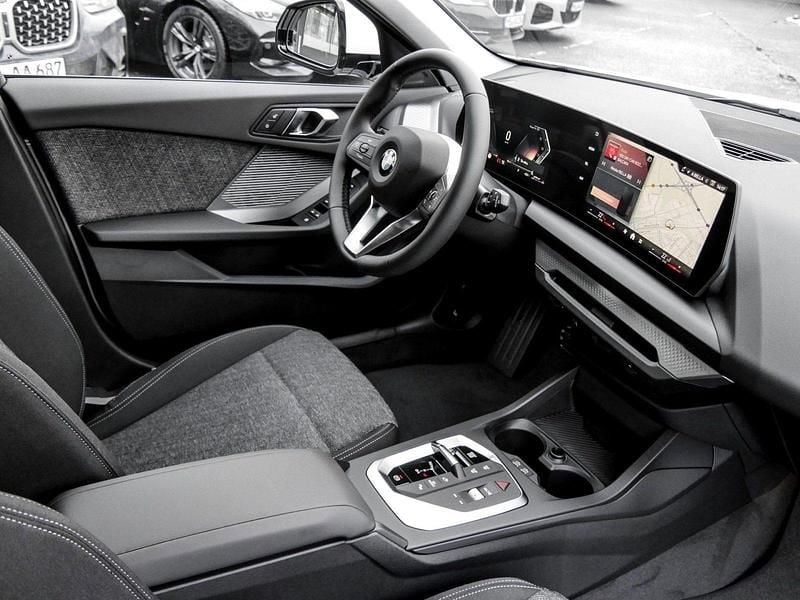 Neu BMW 120 M Sport 156 PS (114 kW) 2025 Weiß Kleinwagen