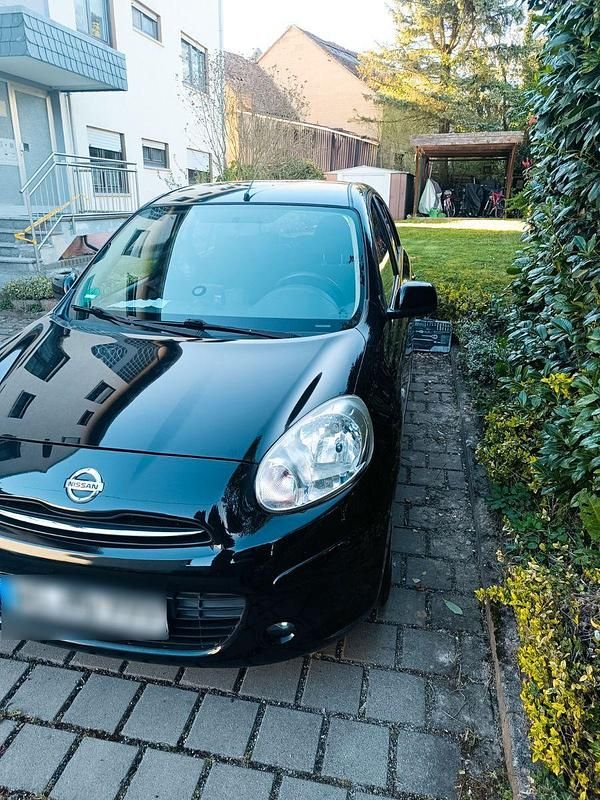 Gebraucht Nissan Micra Acenta 98 PS (72 kW) 2011 Schwarz Kleinwagen