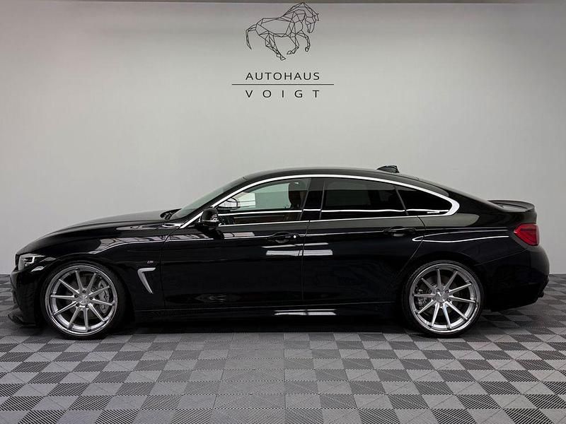Schwarz Gebraucht 2017 BMW 440 M Sport Coupé | 41.500 € (Teuer) - Bild 1/4