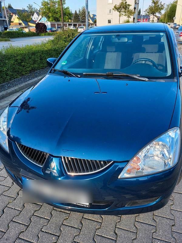 Blau Gebraucht 2004 Mitsubishi Lancer Limousine | 2.500 € (Fairer Preis) - Bild 1/4