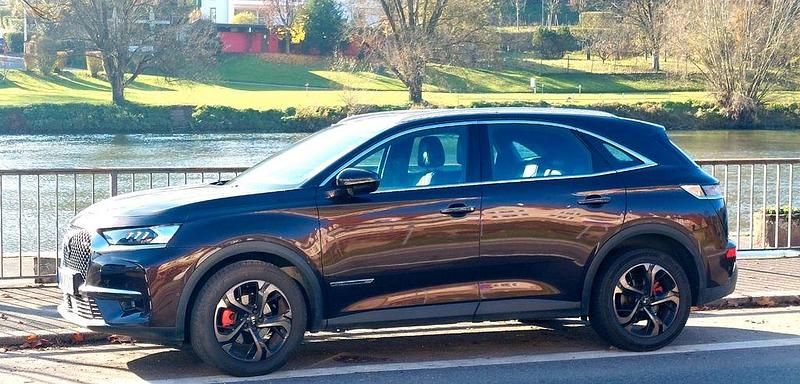 Grau Gebraucht 2018 DS Automobiles DS7 Crossback So Chic SUV | 18.000 € (Fairer Preis) - Bild 1/4