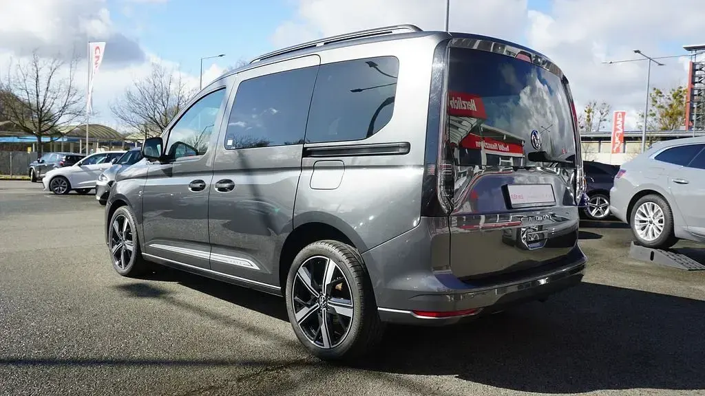 Gebraucht VW Caddy Move 122 PS (89 kW) 2021 Grau Van / Kleinbus
