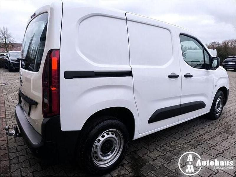 Gebraucht Opel Combo Edition 110 PS (80 kW) 2022 Weiss Van / Kleinbus