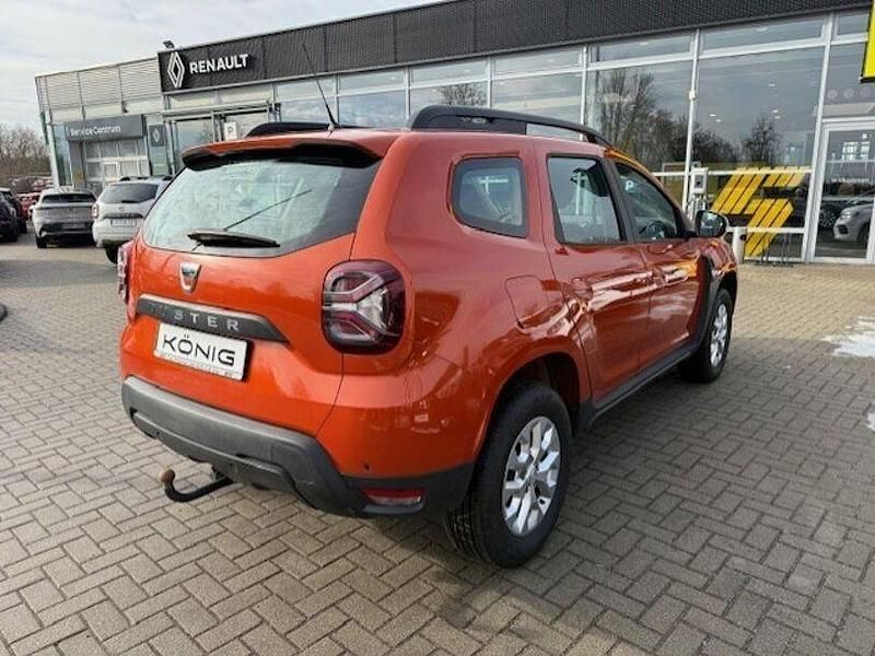 Gebraucht Dacia Duster Comfort 131 PS (96 kW) 2022 Orange SUV