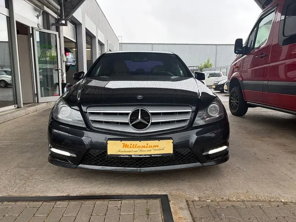 Gebraucht Mercedes C350 AMG 265 PS (194 kW) 2013 Schwarz Limousine