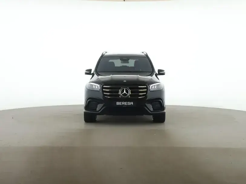 Gebraucht Mercedes GLS450 AMG 367 PS (269 kW) 2026 Schwarz SUV