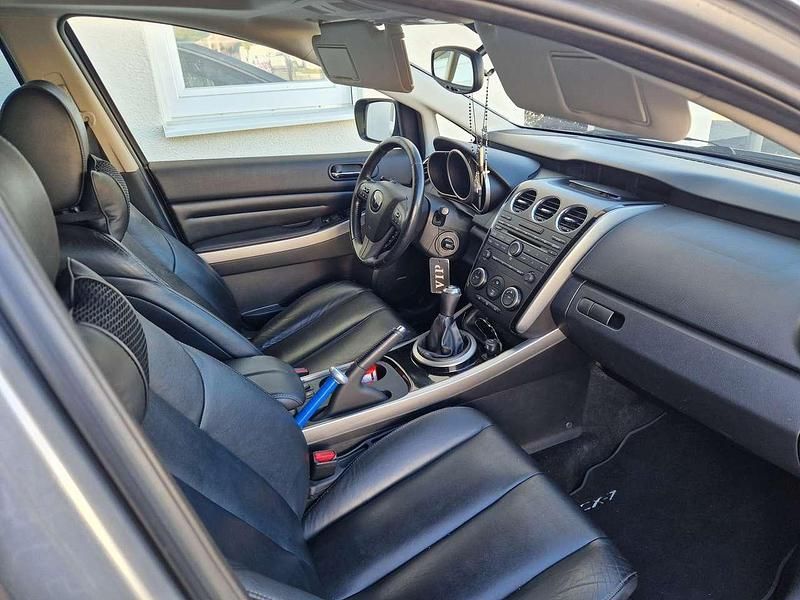 Grau Gebraucht 2010 Mazda CX-7 Exclusive-Line SUV | 5.900 € - Bild 1/4