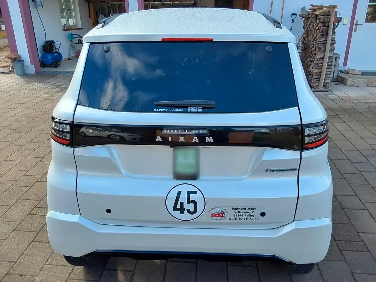 Käytetty Aixam Crossover Premium 2024 Valkoinen Katumaasturi