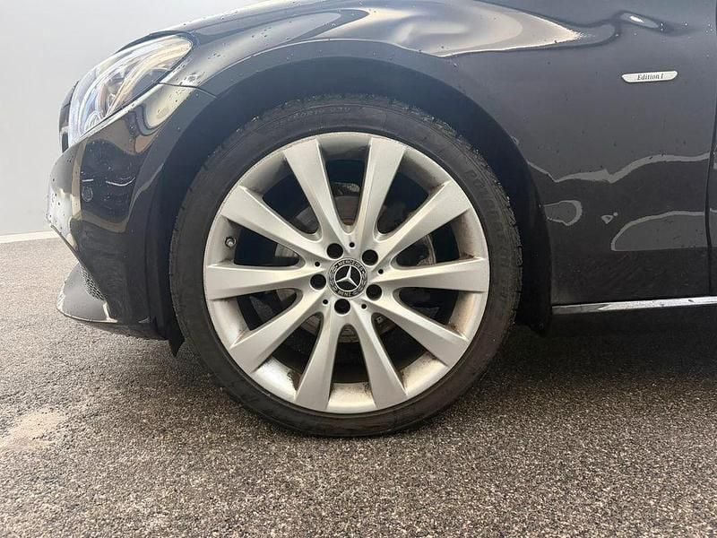 Gebraucht Mercedes C200 Edition 1 184 PS (135 kW) 2016 Schwarz Cabrio