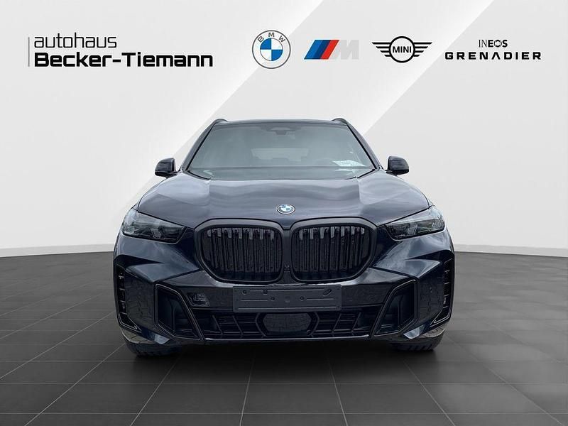 Gebraucht BMW 130 Exclusive 352 PS (258 kW) 2025 Schwarz Kleinwagen