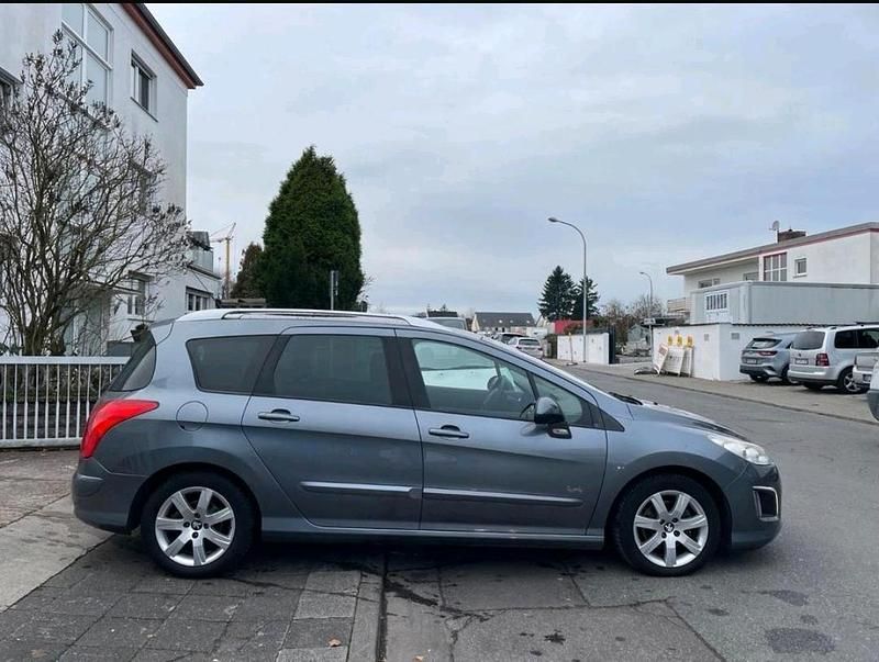 Silber Gebraucht 2011 Peugeot 308 Kombi | 3.500 € (Fairer Preis) - Bild 1/4
