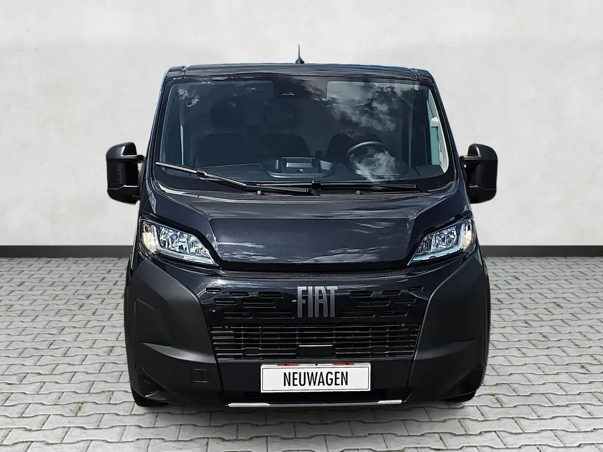 Neu Fiat Ducato 120 PS (88 kW) 2026 Schwarz Van