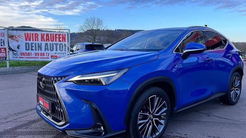 Blau Gebraucht 2022 Lexus NX450h+ Luxury Line SUV | 49.900 € (Fairer Preis) - Bild 1/4