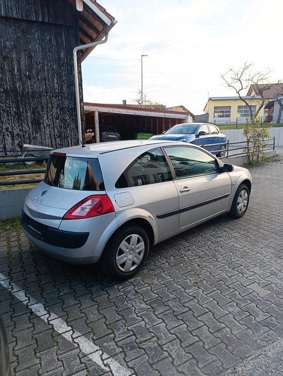 Gebraucht Renault Mégane II Expression 111 PS (81 kW) 2005 Grau Limousine