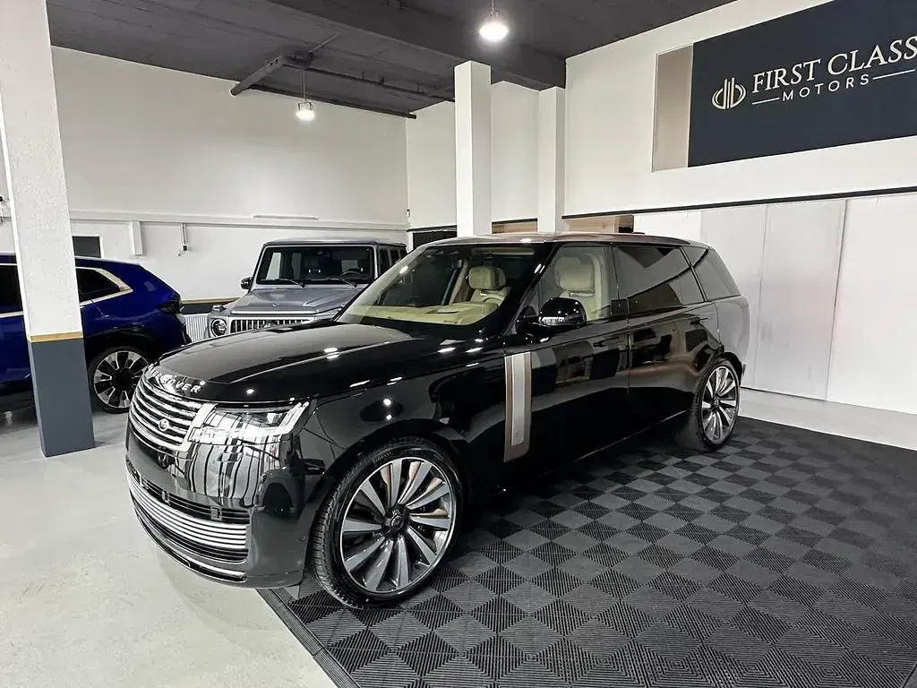 Neu Land Rover Range Rover 615 PS (452 kW) 2026 Weiß SUV