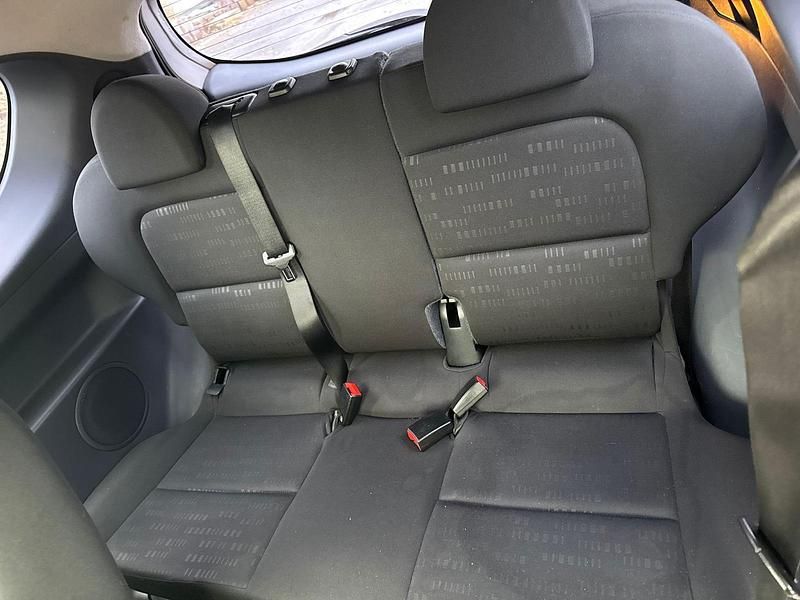 Second-hand Mitsubishi Colt 95 CP (69 kW) 2008 Gri Hatchback