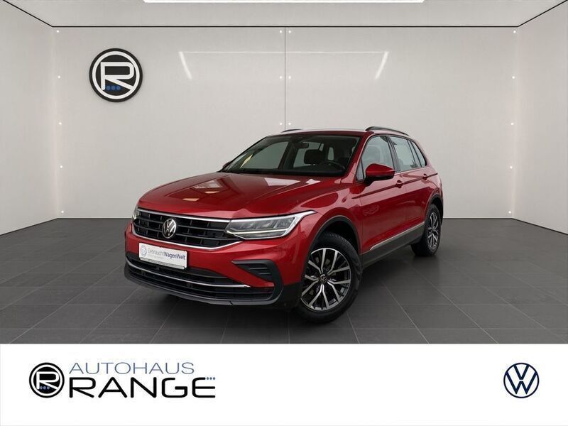 Rot Gebraucht 2022 VW Tiguan Life SUV | 27.480 € (Fairer Preis) - Bild 1/4
