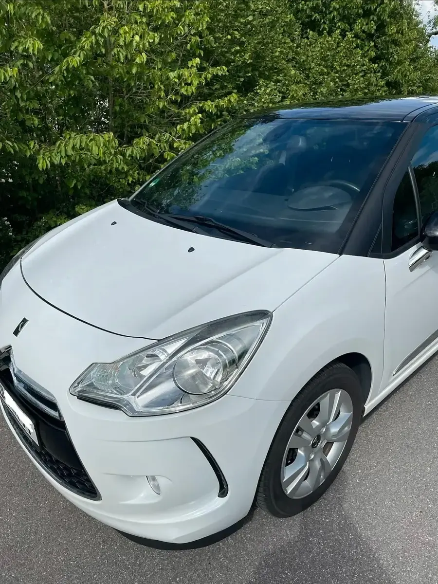 Gebraucht Citroën DS3 82 PS (60 kW) 2016 Weiß Kleinwagen