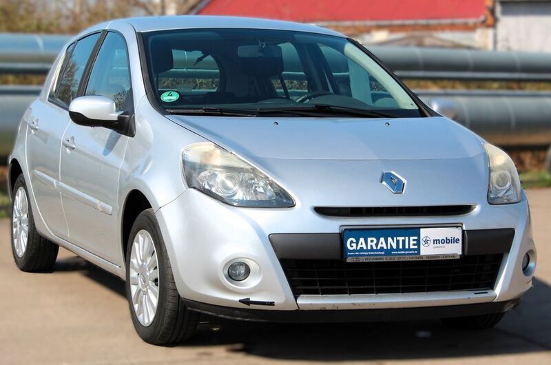 Grau Gebraucht 2009 Renault Clio III Dynamique Kleinwagen | 2.190 € (Guter Preis) - Bild 1/4