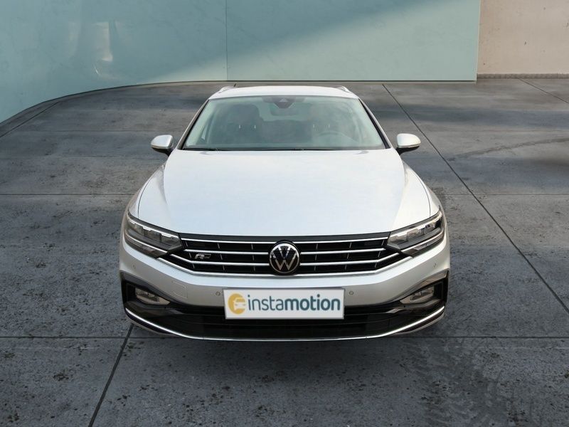 Gebraucht VW Passat Elegance 190 PS (139 kW) 2020 Silber Kombi