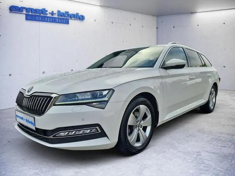 Weiß Gebraucht 2019 Skoda Superb Style Kombi | 22.490 € (Fairer Preis) - Bild 1/4