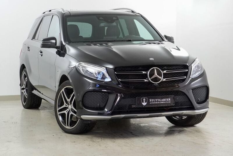 Obsidianschwarz lack Gebraucht 2016 Mercedes GLE450 AMG AMG SUV | 39.900 € (Fairer Preis) - Bild 1/4