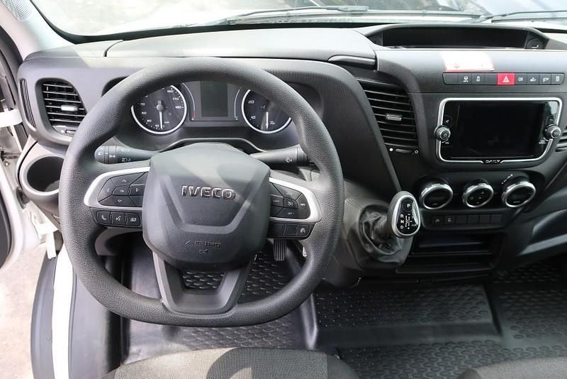 Gebraucht Iveco Daily 175 PS (128 kW) 2023 Andere Limousine