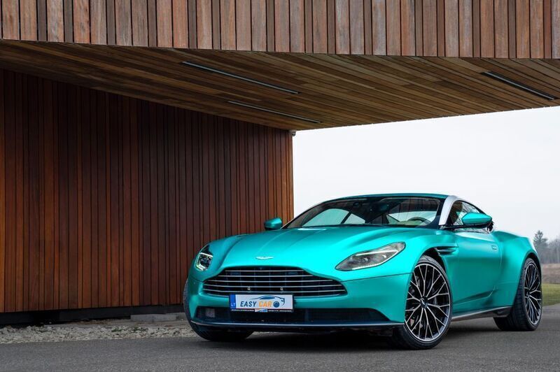 Gebraucht Aston Martin DB11 510 PS (375 kW) 2021 Grün