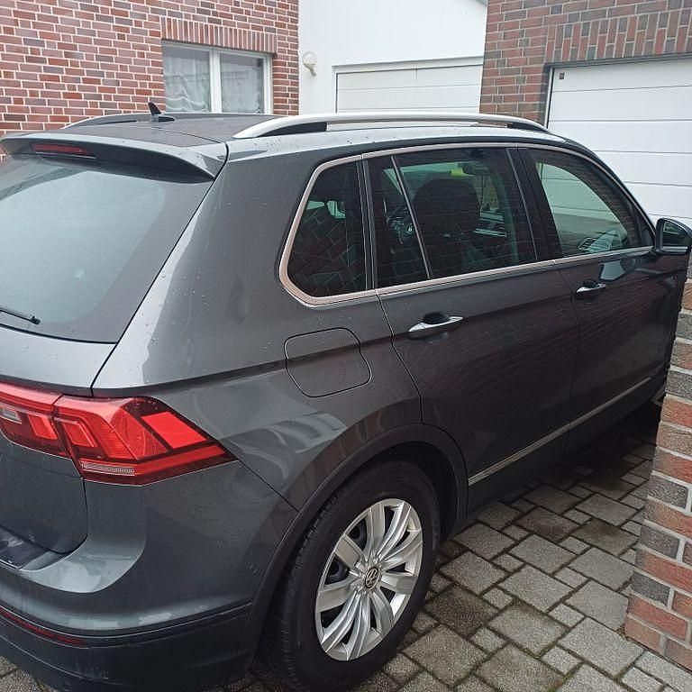 Gebraucht VW Tiguan Join 150 PS (110 kW) 2018 Grau SUV