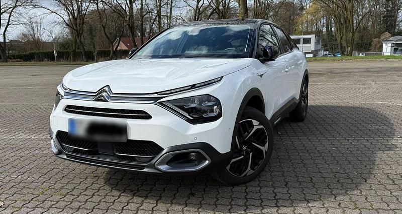 Gebraucht Citroën C4 PureTech 131 PS (96 kW) 2024 Weiß SUV