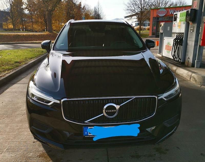 Schwarz Gebraucht 2018 Volvo XC60 Momentum SUV | 17.800 € (Guter Preis) - Bild 1/4