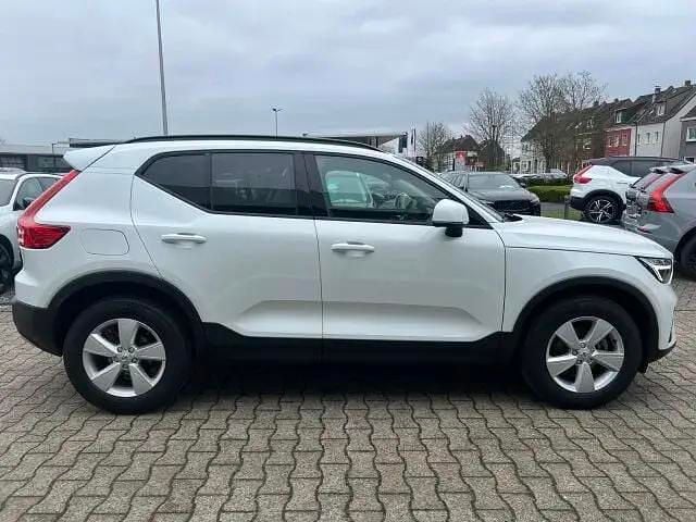Usado Volvo XC40 129 HP (94 kW) 2023 Branco SUV