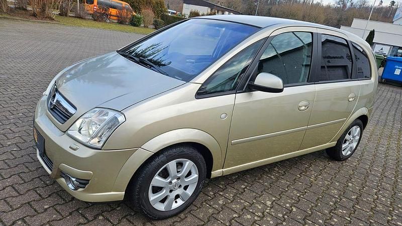 Gebraucht Opel Meriva Innovation 105 PS (77 kW) 2009 Gold Van / Kleinbus