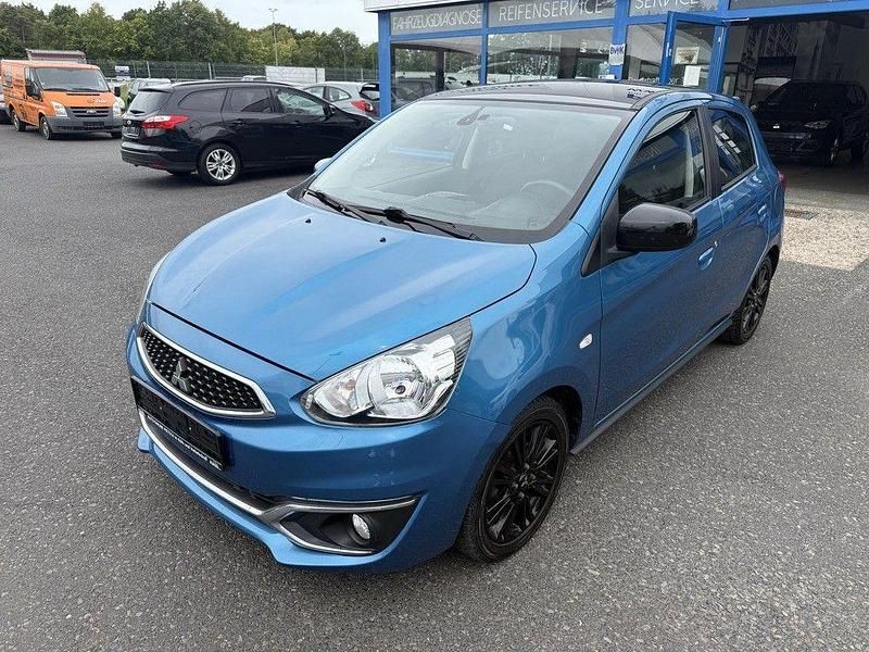 Blau Gebraucht 2019 Mitsubishi Space Star Diamant Edition Limousine | 8.820 € (Fairer Preis) - Bild 1/4