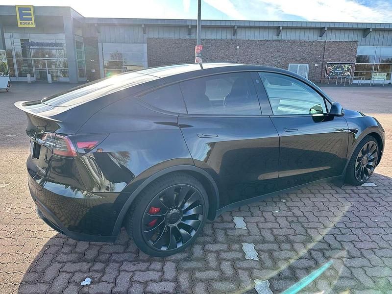 Gebraucht Tesla Model Y Performance 392 kW (534 PS) 2022 Schwarz SUV