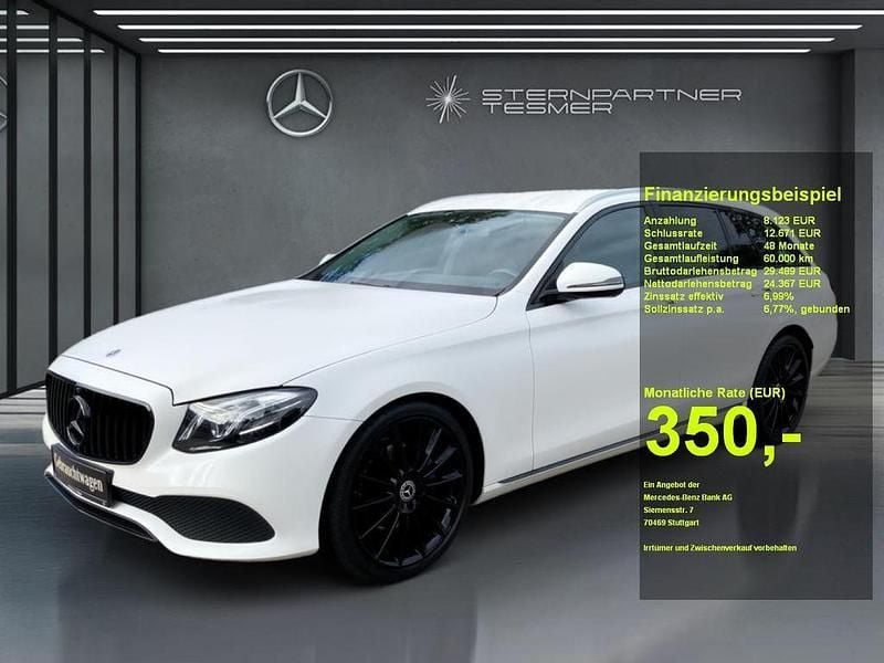 Weiß Gebraucht 2019 Mercedes E300 Avantgarde Limousine | 31.579 € (Guter Preis) - Bild 1/3