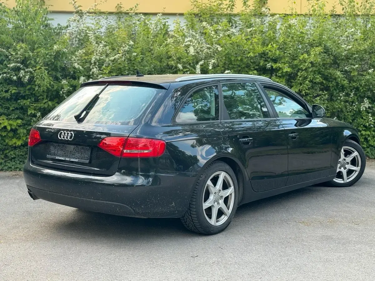 Gebraucht Audi A4 160 PS (117 kW) 2009 Schwarz Kombi